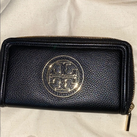 Tory Burch Wallet + Dust Bag - Picture 1 of 9